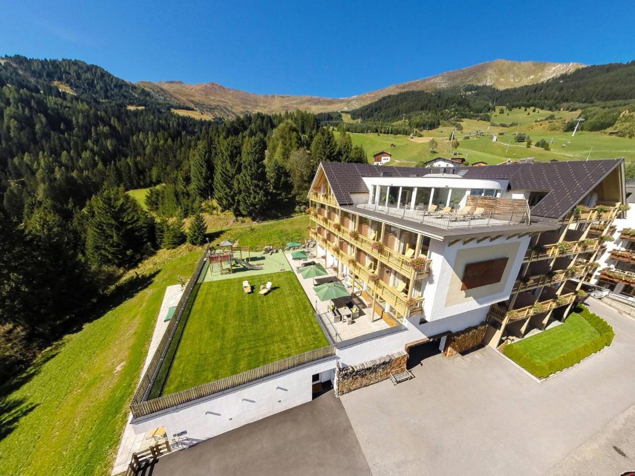 Natuerlich Hotel Mit Charakter Фис Экстерьер фото